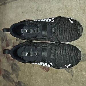 PUMA Softride Men Sneakers